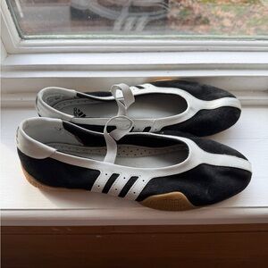 Adidas Mary Jane / Ballet Flat Sneaker / Vintage